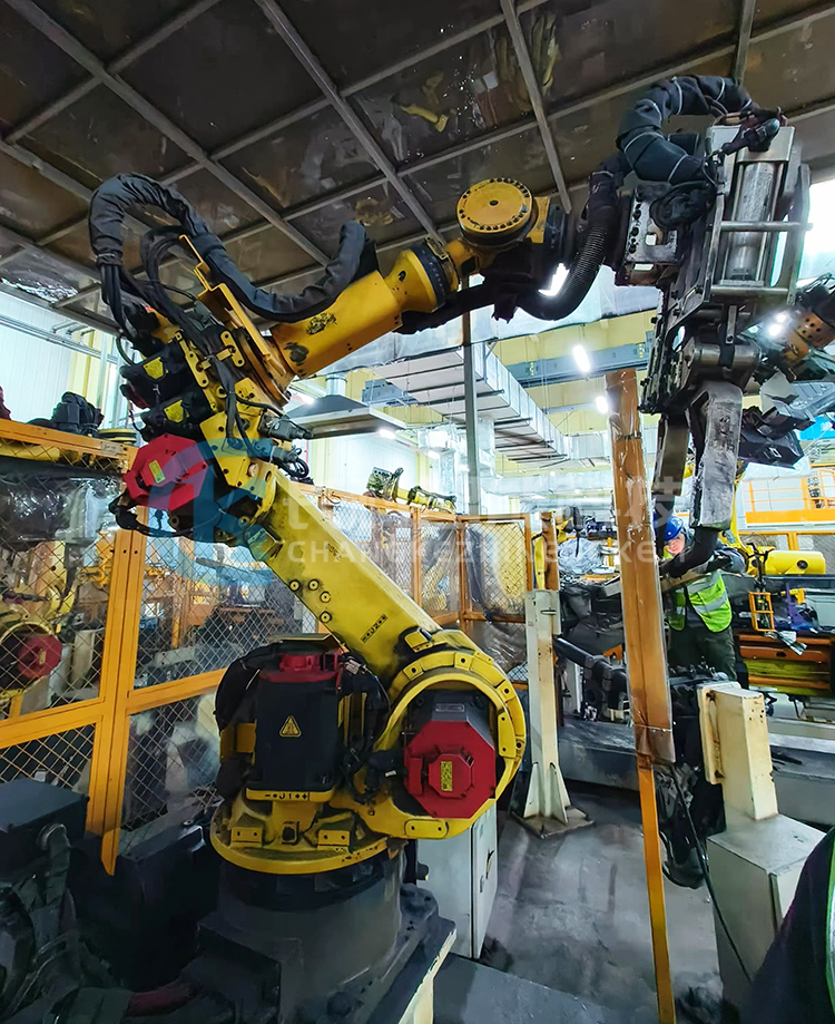 保養(yǎng)發(fā)那科高速點焊機器人R-1000iA/100F 保養(yǎng)發(fā)那科高速點焊機器人R-1000iA/100F