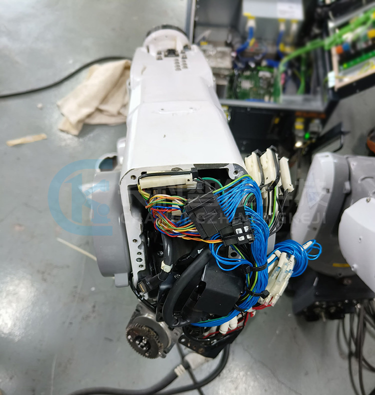 維修那智機(jī)器人MZ04、MZ07