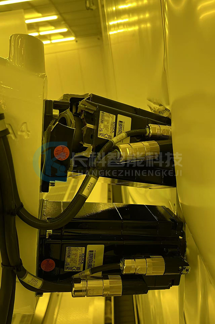 庫卡機(jī)器人KR210 R2700 prime CR FLR撞機(jī)維修 庫卡機(jī)器人KR210 R2700 prime CR FLR撞機(jī)維修