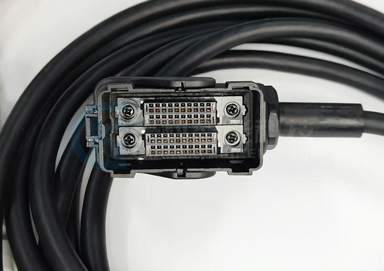 川崎機(jī)器人示教器線纜50979-0360L05